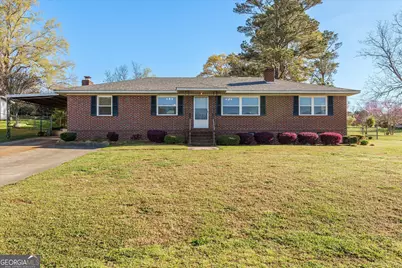 815 Hillcrest Drive, Washington, GA 30673 - Photo 1
