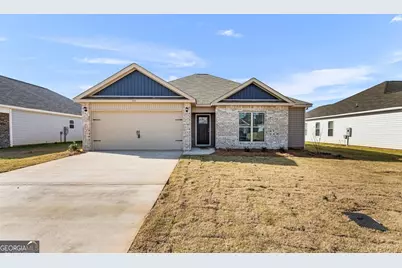 135 Hughes Drive, Warner Robins, GA 31093 - Photo 1