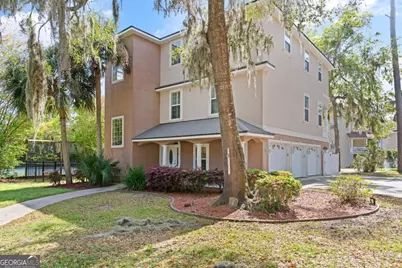 142 Montrose, Saint Simons, GA 31522 - Photo 1