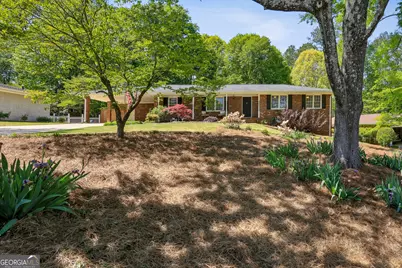 1110 Tuxedo Drive, Roswell, GA 30075 - Photo 1