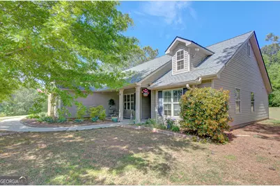 103 Fuller Court, Grantville, GA 30220 - Photo 1