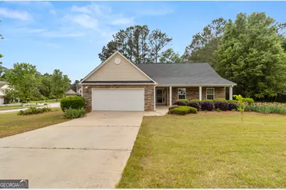 618 Wellington Drive, Monroe, GA 30655 - Photo 1