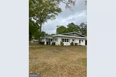 854 Clearwater Road, Sharpsburg, GA 30277 - Photo 1