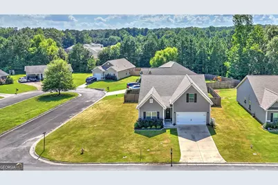 77 Willowrun Drive SW, Rome, GA 30165 - Photo 1