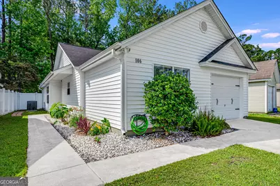 106 Leeward Court, Kingsland, GA 31548 - Photo 1