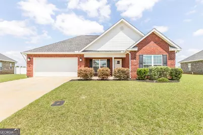 427 Lamplight Drive, Byron, GA 31008 - Photo 1