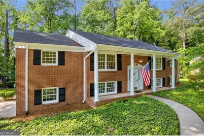 4331 E Kings Point Circle, Dunwoody, GA 30338 - Photo 1