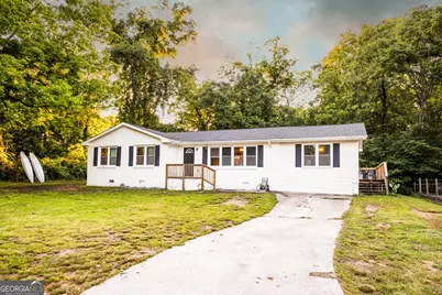 361 N Dogwood Avenue, Social Circle, GA 30025 - Photo 1