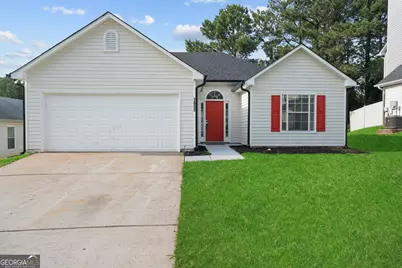 1612 Isleworth Circle, Atlanta, GA 30349 - Photo 1