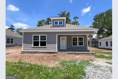 229 E Main Street, Statesboro, GA 30458 - Photo 1