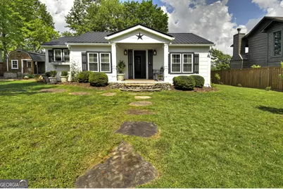 342 E Second Street, Blue Ridge, GA 30513 - Photo 1