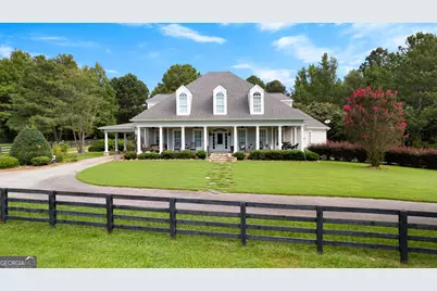 110 Green Meadow Lane, Fayetteville, GA 30215 - Photo 1