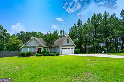 125 Edgemont Court, Lagrange, GA 30240 - Photo 1