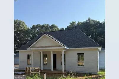 711 College Drive, Madison, GA 30650 - Photo 1