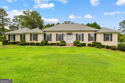 115 Fernway Drive, Fayetteville, GA 30214 - Photo 1