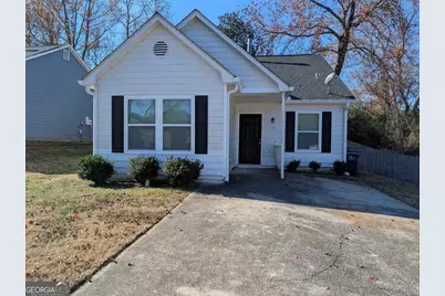 151 Crystal Brook, Griffin, GA 30223 - Photo 1