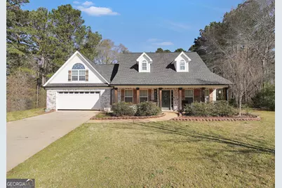 950 Besse Way, Locust Grove, GA 30248 - Photo 1