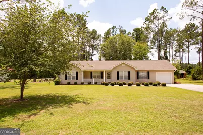 6619 Pine Ridge Circle, Blackshear, GA 31516 - Photo 1