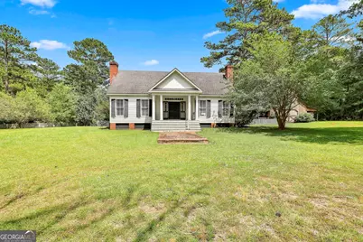 390 Trammell Road, Moreland, GA 30259 - Photo 1