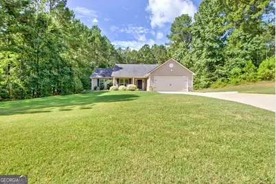 58 Brook Run, Senoia, GA 30276 - Photo 1