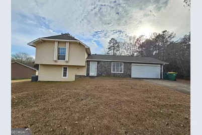371 Chase Woods Circle, Jonesboro, GA 30236 - Photo 1