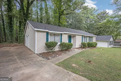 59 Burnham Circle, Jonesboro, GA 30238 - Photo 1