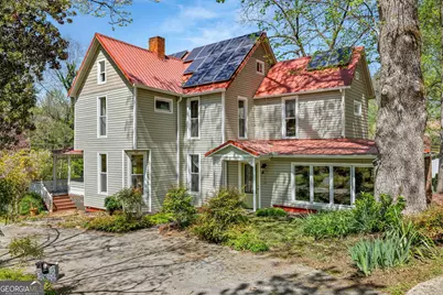 623 Maine Street, Demorest, GA 30535 - Photo 1