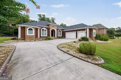 111 Madison North Drive, Macon, GA 31220 - Photo 1