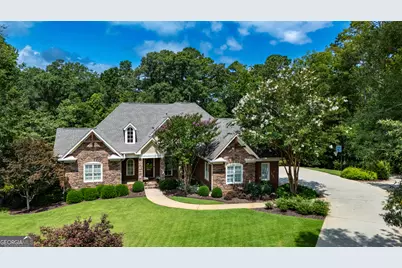 100 Lakeshore Pointe, Lagrange, GA 30240 - Photo 1