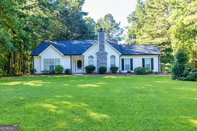 278 Winthrop Drive, Sharpsburg, GA 30277 - Photo 1