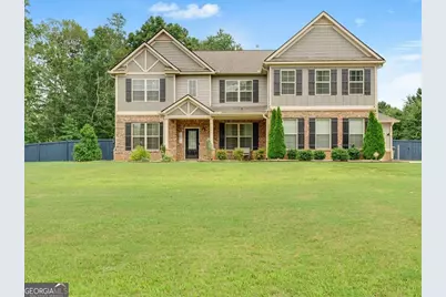 201 Vandalay Way, Locust Grove, GA 30248 - Photo 1