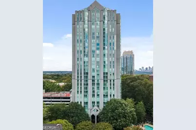 2870 Pharr Court South NW #2105, Atlanta, GA 30305 - Photo 1