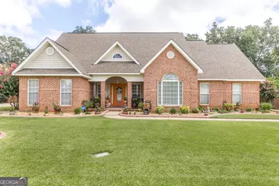 800 Bay Laurel Circle, Warner Robins, GA 31088 - Photo 1