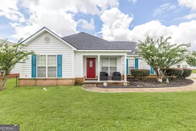 201 Melvina Drive, Warner Robins, GA 31088 - Photo 1