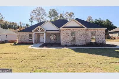 402 Collins Estate Avenue, Centerville, GA 31028 - Photo 1