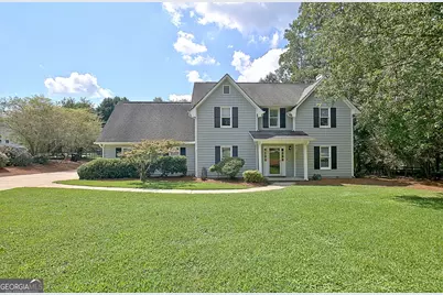 250 E Crestwood Road, Tyrone, GA 30290 - Photo 1