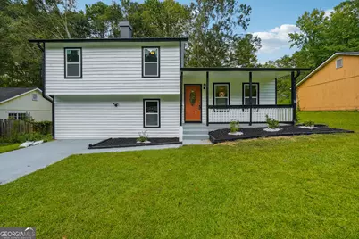 5017 Galbraith Circle, Stone Mountain, GA 30088 - Photo 1