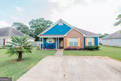305 Strawbridge Lane, Bonaire, GA 31005 - Photo 1