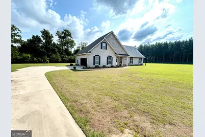 446 Willow Point Drive, Dublin, GA 31021 - Photo 1