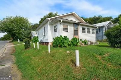 100 Neal Street, Calhoun, GA 30701 - Photo 1