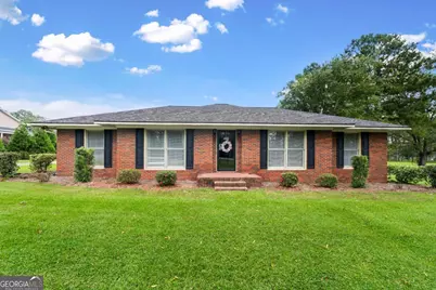 520 S Johnson Street, Mount Vernon, GA 30445 - Photo 1