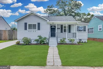 313 E 58th Street, Savannah, GA 31405 - Photo 1