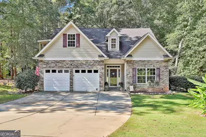 225 Bartlett Drive, Sharpsburg, GA 30277 - Photo 1