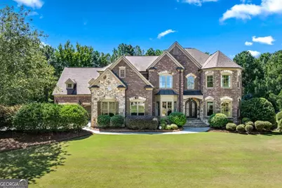 2457 Treehaven Drive, Snellville, GA 30078 - Photo 1