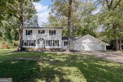 305 Tarrasa Drive, Warner Robins, GA 31088 - Photo 1