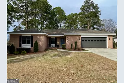 305 Overlook Drive, Warner Robins, GA 31088 - Photo 1