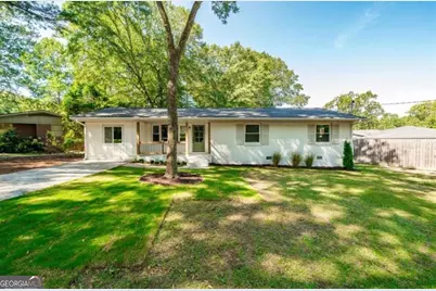 925 Stephens Street SE, Smyrna, GA 30080 - Photo 1