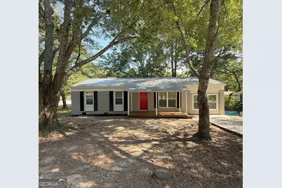 701 W Creek Circle, Monroe, GA 30655 - Photo 1