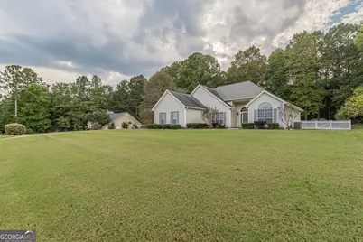 50 Riverside Walk, Sharpsburg, GA 30277 - Photo 1