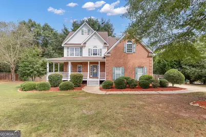 124 Mount Moriah Drive, Senoia, GA 30276 - Photo 1